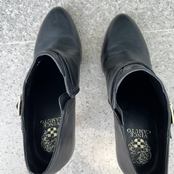 Vince Camuto high heel booties (size 10) - Picture 3 of 8